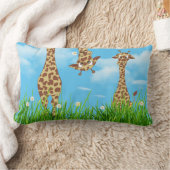 Giraffes in Grass met Clouds Lumbar Pillow Kussen (Deken)