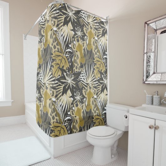 Giraffes in het nachtbos. douchegordijn (In situ)