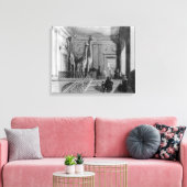 Giraffes op de trap in het Verenigd Koninkrijk Canvas Afdruk (Insitu (Woonkamer))