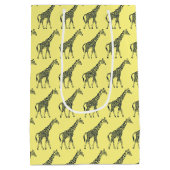 Giraffes op Geel Medium Cadeauzakje (Achterkant)