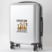 Giraffic Jam Grappige Giraffe Overstekend Vintage  Sticker (Koffer)