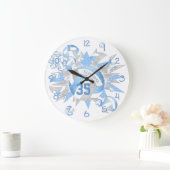 girale lichtblauwe volleyballen en sterren grote klok (Huis)