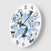 girale lichte zwarte volleyballen en sterren grote klok (Hoek)