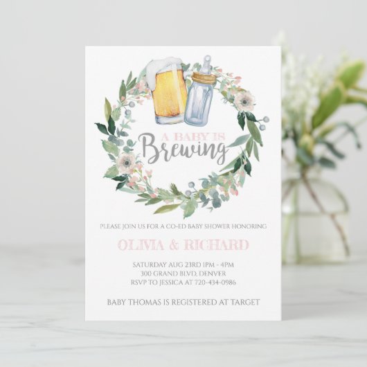 Girl Baby is Baby shower Uitnodiging (Staand voorkant)