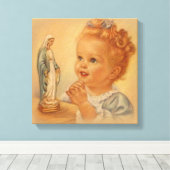 GIrl Bidden tot de Heilige Maagd Maria Canvas Afdruk (Insitu (Houten vloer))