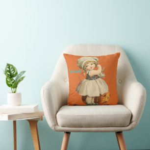 Girl Carving Apple Halloween Pillow Kussen