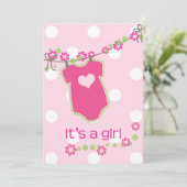 Girl Clothesline Sprinkle Invitation Kaart (Staand voorkant)