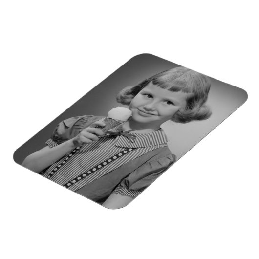 Girl Eating Ice Cream Magneet (Linkerzijde)