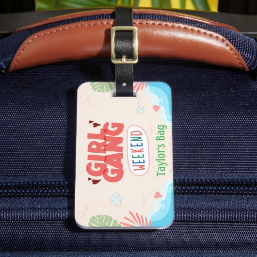 GIRL GANG LUGGAGE TAG (Personalized) Bagagelabel (Voorkant Insitu 2)