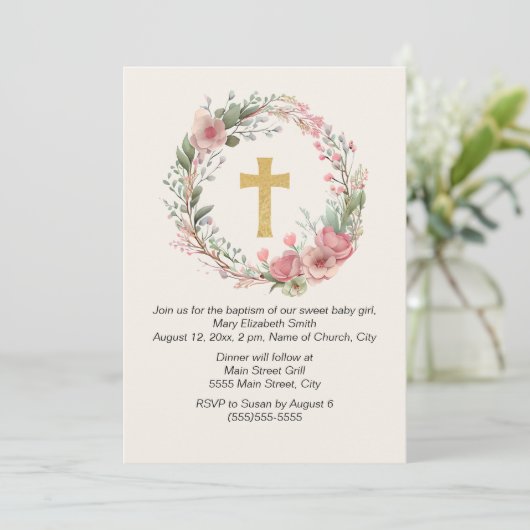 Girl Gold Cross Pink Floral Religieuze Baptisme Kaart (Staand voorkant)