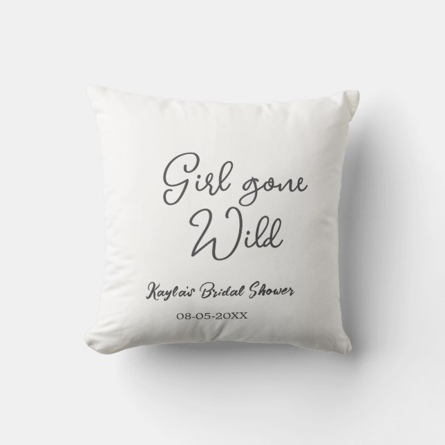 Girl gone wild bridal shower name date simple mini kussen (Voorkant)