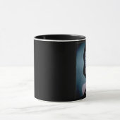 Girl in black mugg mok (Midden)
