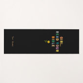GIRL Lees uw bijbel | Funny Colorful Yogamat (Voorkant (horizontaal))