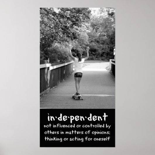 Girl Longboard: Onafhankelijkheid vieren Poster (Voorkant)