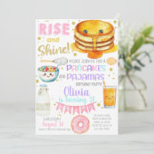 Girl pancakes and pajama birthday party invite. kaart (Staand voorkant)