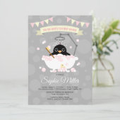 Girl Penguin Baby shower Invitation Kaart (Staand voorkant)