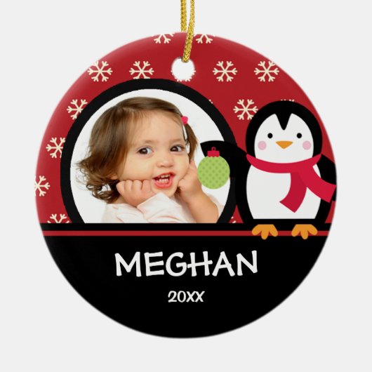 Girl Personalized kerstversier Penguin Keramisch Ornament (Voorkant)
