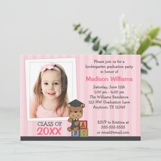 Girl Photo Afstuderen Beer Pink Stripes Kaart (Staand voorkant)