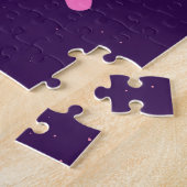 Girl power feminist slogan, violet background. legpuzzel (Zijkant)
