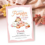 Girl Pumpkin Patch Bows Verjaardagsfeest Kaart<br><div class="desc">Deze charmante verjaardagsuitnodiging voor een pompoenpatch toont een heerlijke mix van oranje,  witte en roze pompoenen,  met een aantal versierd met lieve kleine strikjes. Deze echt "girly" uitnodiging is ideaal voor de herfst verjaardagsviering van een jong meisje.</div>