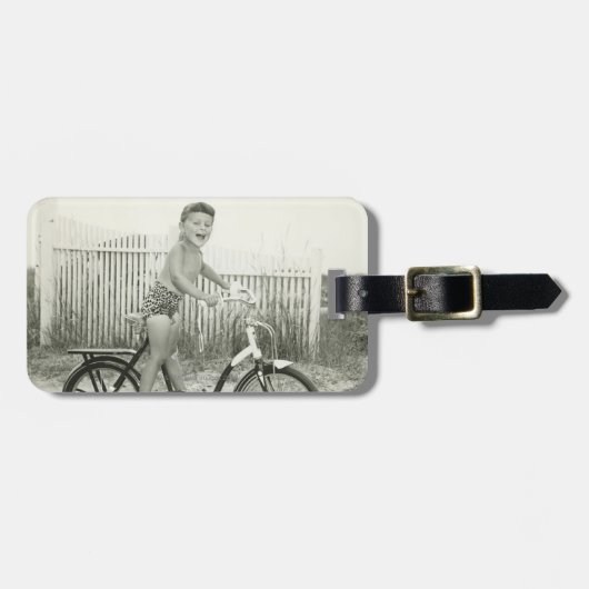 Girl Riding Bicycle Bagagelabel (Voorkant horizontaal)