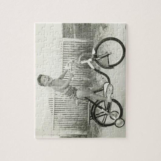 Girl Riding Bicycle Legpuzzel (Verticaal)