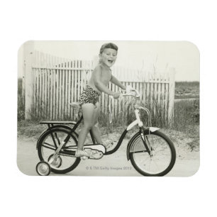 Girl Riding Bicycle Magneet