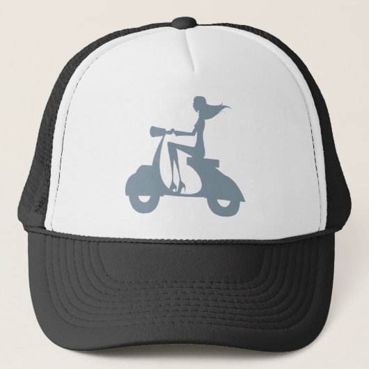 Girl Scooter periwinkle Trucker Pet (Voorkant)