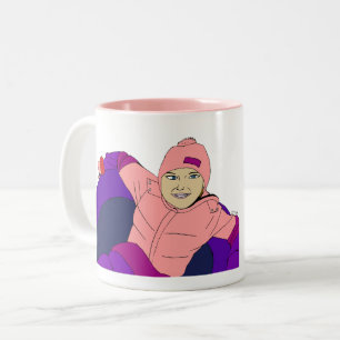 Girl Snow Tubing Tweekleurige Koffiemok