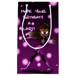 Girl Super Hero Birthday Gift Bag - Small, Glossy Klein Cadeauzakje