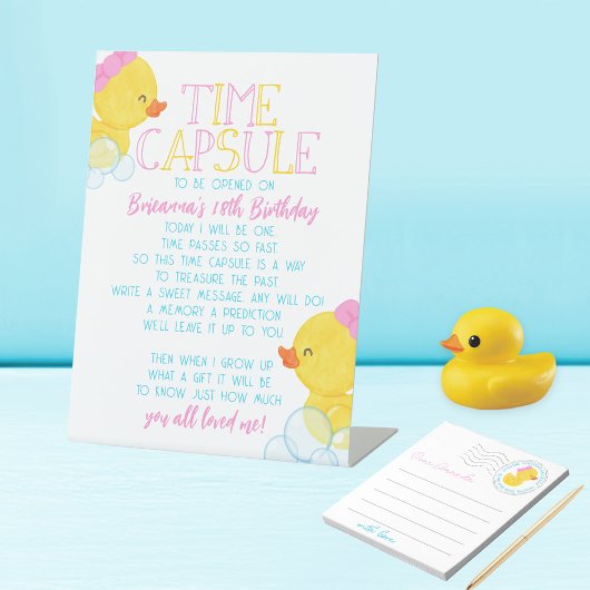 Girl Time Capsule Rubber Duck 1e Verjaardagsfeest Reclamebord Met Voetstuk