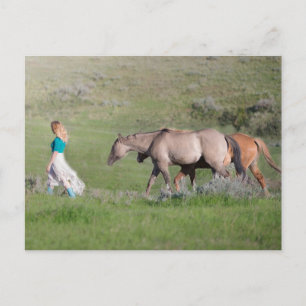 Girl with horses briefkaart