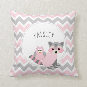 Girl Woodland dierslaapkamer decor + naam Kussen