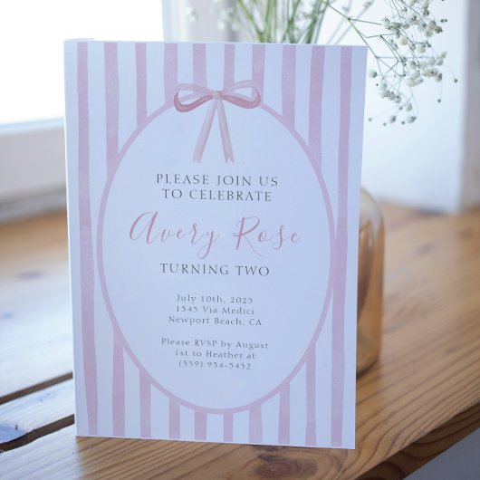 Girlie Bow 1e 2e 3e Verjaardag Elegant Minimalist Kaart