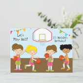 Girls Basketball Birthday 5x7 Uitnodiging (Staand voorkant)