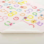 Girls Cute Pink Birmese Script Alphabet Floral Sherpa Deken (3/4)