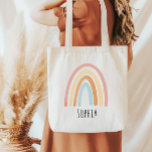 Girls Cute Pink Boho Waterverf Rainbow Kinder Tote Bag<br><div class="desc">Deze boho meisjes canvas tas heeft een roze waterverf boho regenboog en ruimte om een naam toe te voegen in eenvoudige typografie. Het perfecte moderne en grillige ontwerp voor elke kind of regenboogliefhebbende volwassene!</div>