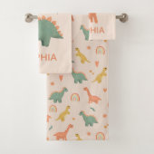 Girls Cute Pink Dinosaur Pattern Name Kinder Bad Handdoek (Insitu)