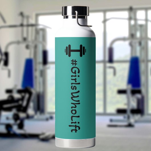 #Girls die de waterfles van Dumbbell optillen