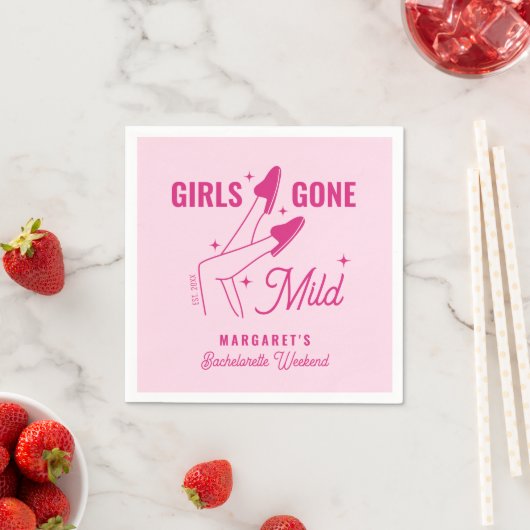 Girls Gone Mild Pink Trendy Spa Bachelorette Servet (Insitu)