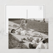 Girls Sunbathing, 1943 Briefkaart (Voorkant / Achterkant)