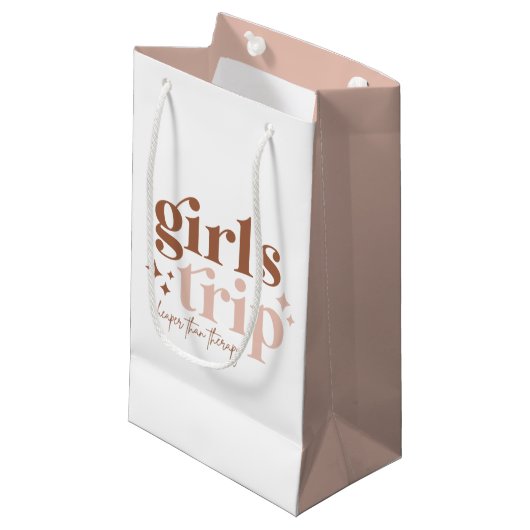 Girls Trip Goedkoper dan Therapy Welcome Bag Klein Cadeauzakje (Voorkant Gekanteld)