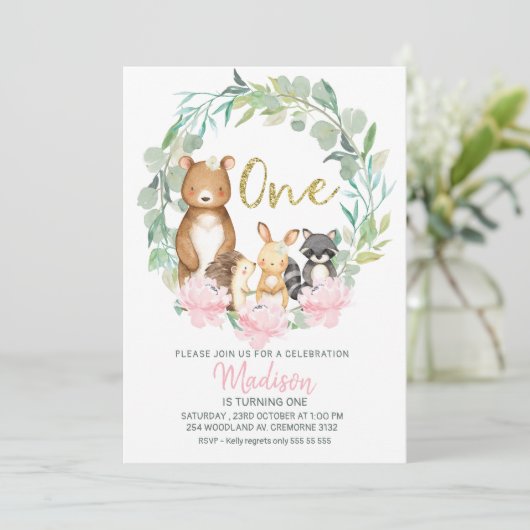 Girls Woodland Wreath First Birthday Invitation Kaart (Staand voorkant)