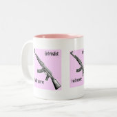 Girlvivalist AK-47 Mok (Voorkant links)