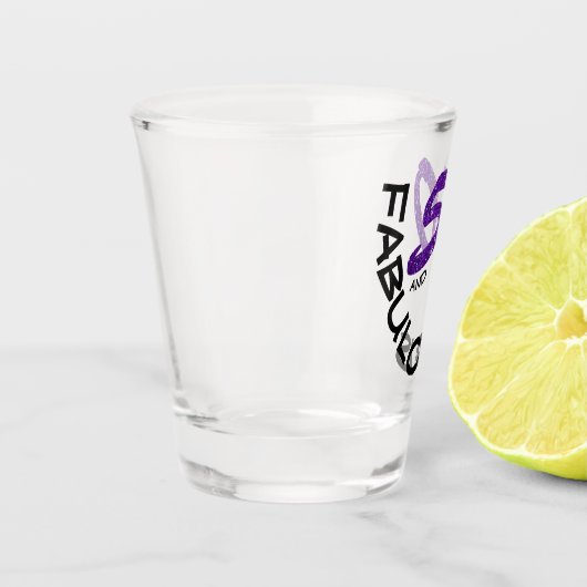 Girly 50ste verjaardagsfeestje Paarse glitter Shot Glas (Links)