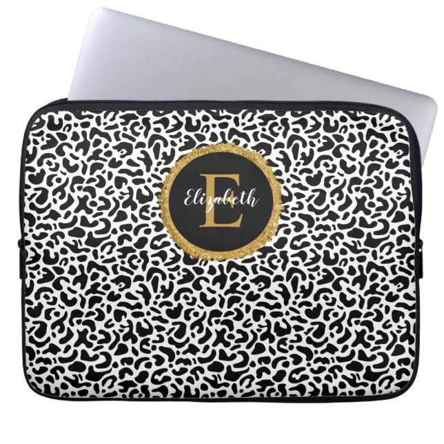 Girly Black Gold Leopard Monogram Laptop Sleeve (Voorkant)