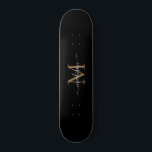 Girly Black Gold Monogram Elegant Modern Script Persoonlijk Skateboard<br><div class="desc">Girly Black Gold Monogram Elegant Modern Script Skateboard</div>