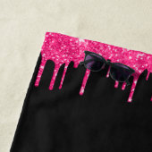 Girly Black Hot Pink Glitter Drift Monogram Naam Strandlaken (In situ)