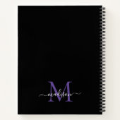 Girly Black Paarse Violet Monogram Script Naam Notitieboek (Achterkant)