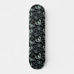Girly Black & White Butterfly Patroon Skateboard